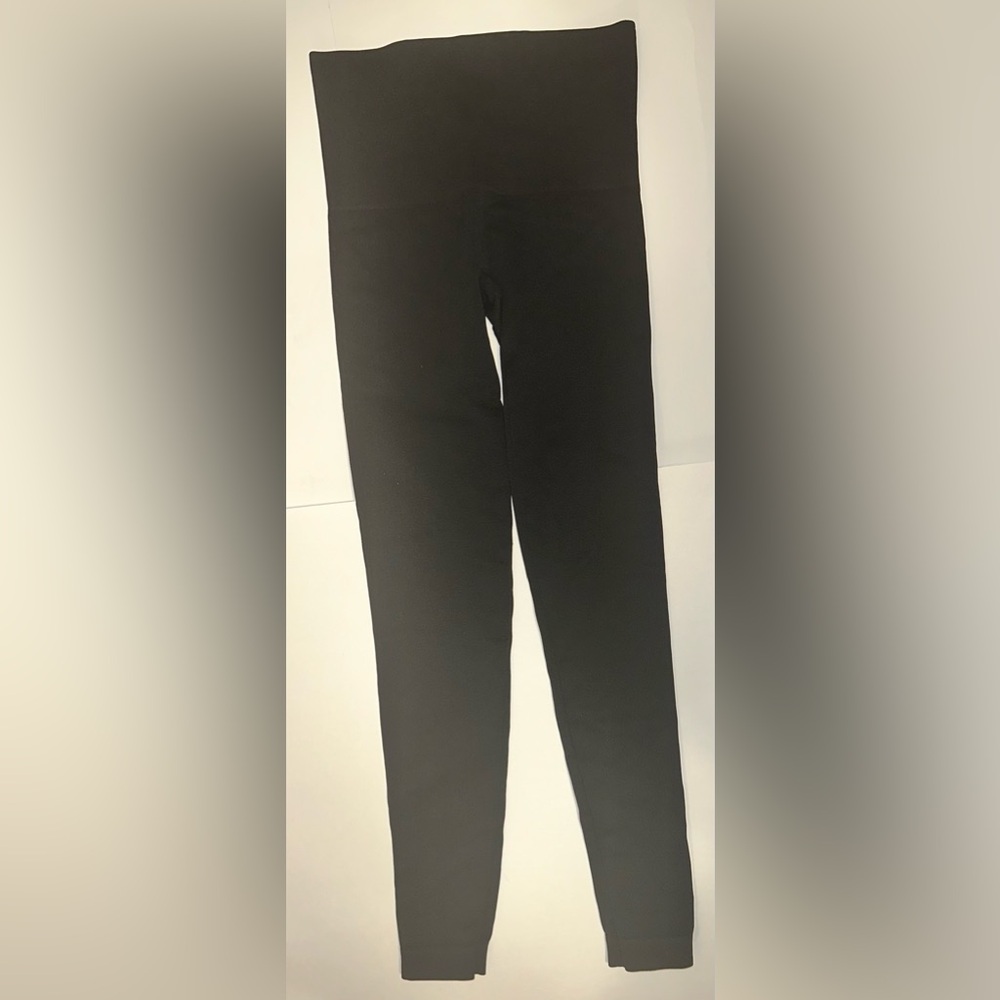 Spanx Look At Me Now High Waist Seamless Leggings‎ Women’s Size Small Black EUC